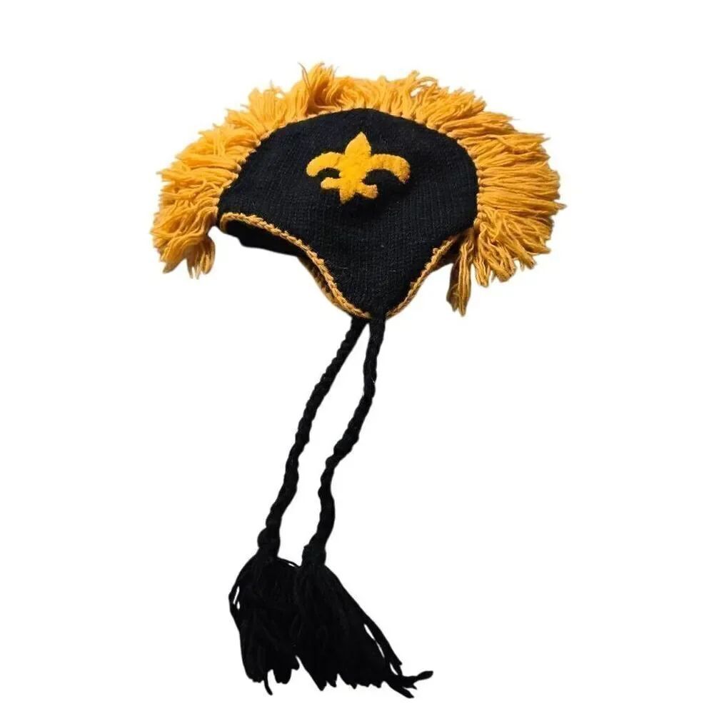 Wool Fluer-de-lis hat with tassels OS